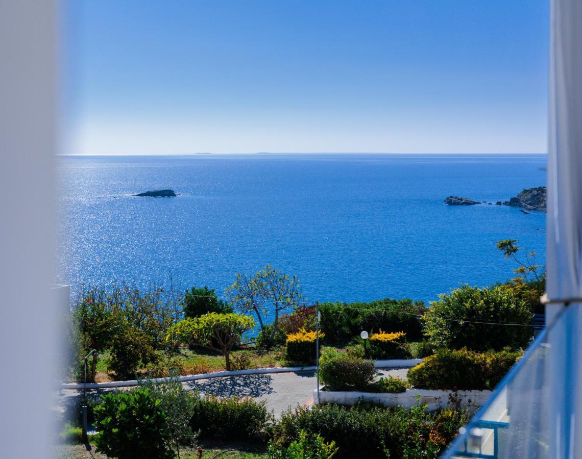 Blue Paradise Apartment Achlia ภายนอก รูปภาพ